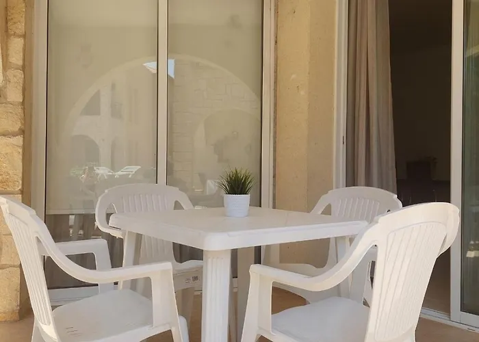 Afrodite Village Court Apt. 43 *